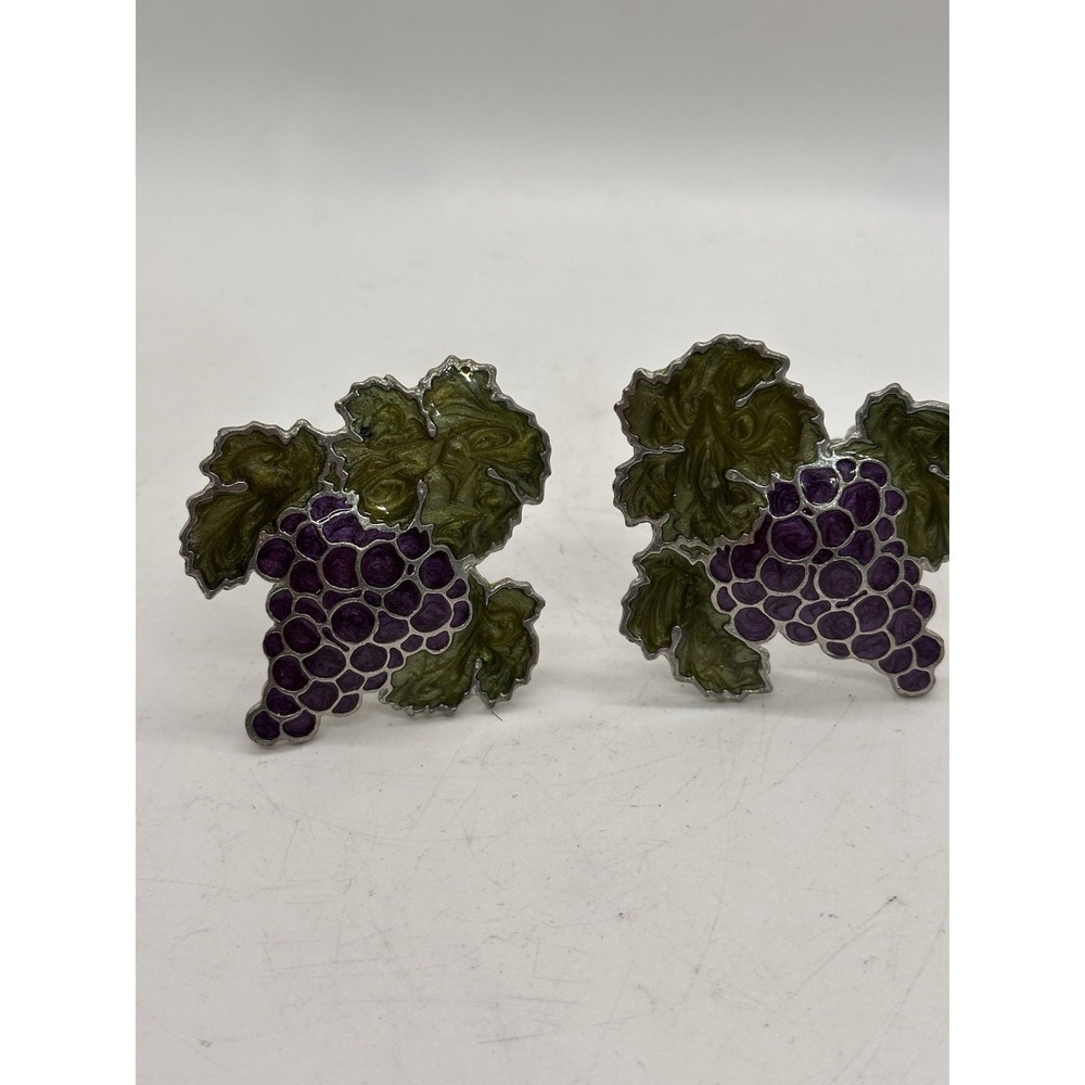 Pair Grape Cluster Napkin Rings Enamel Metal Vineyard‎ Wine Country Table Decor